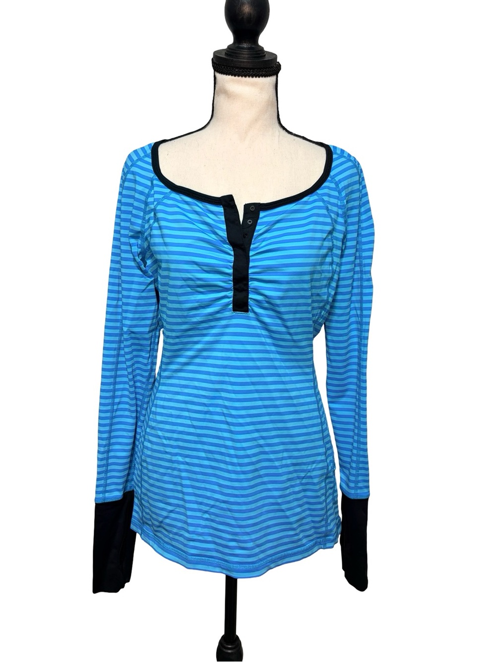 Lululemon Run Resolution Henley Poncho Stripe Wish Blue Size 8